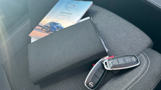 Nissan Qashqai 1.3 DiG-T MH N-Connecta 5dr Petrol Hatchback